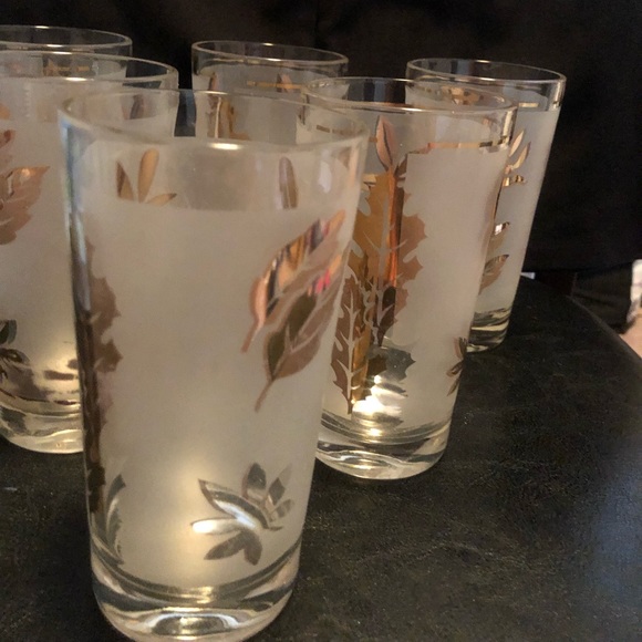 Set of Six Vintage MCM Libbey Gold Leaf Barware MCM - Picture 2 of 6